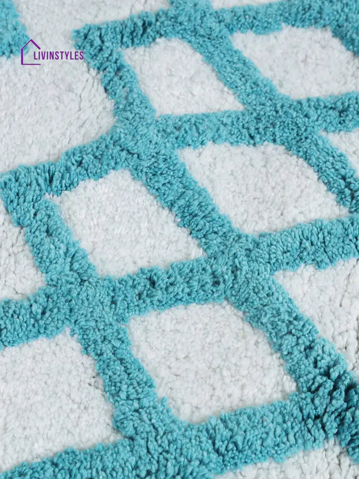 White And Teal Self Design Tassels Cotton Bath Rug Mats