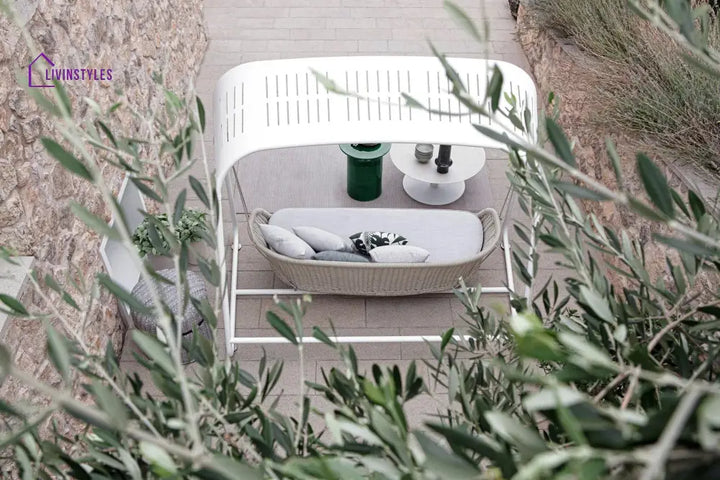 Wobble Double Seater Hanging Swing With Stand For Balcony Garden Swing (White + Beige) - Swings