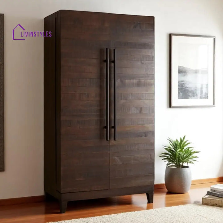 Yurko Handmade 100% Sheesham Cupboard Style Bar Cabinet Bar Furniture