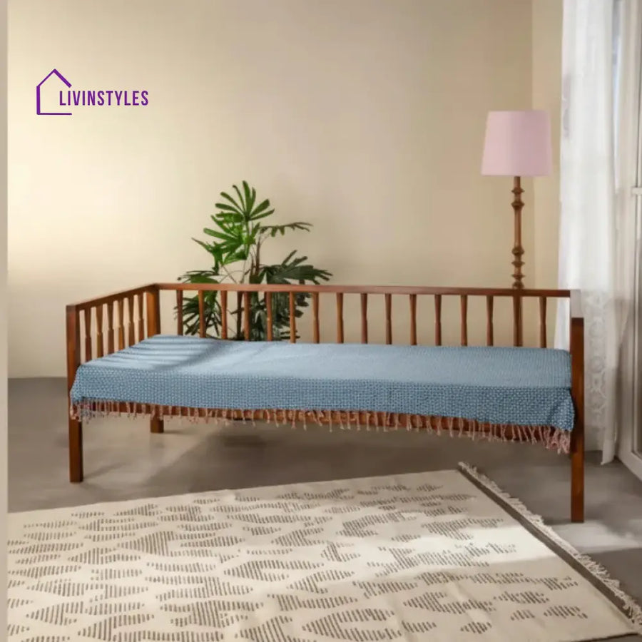 Spindle Teak Wood Day Bed DAY BEDS